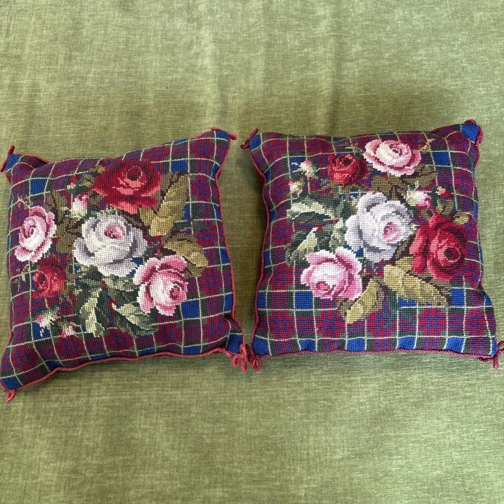 Pair Of Vintage Needle Point Rose Floral Pillows With Red Velvet Backing 13X13